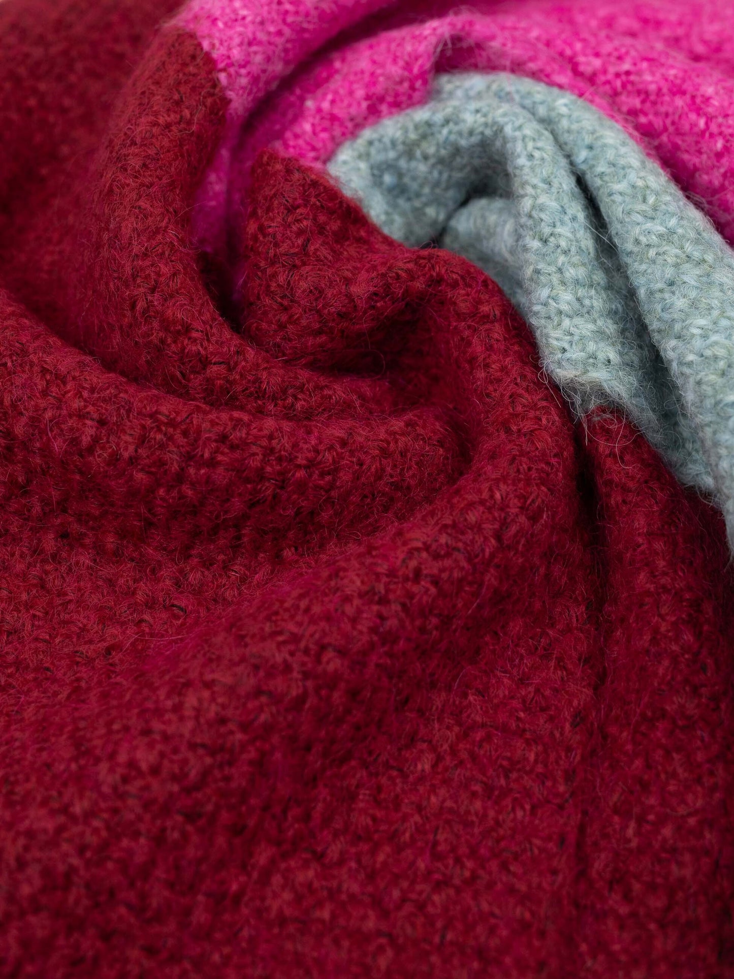 #farbe_mint-wine-raspberry