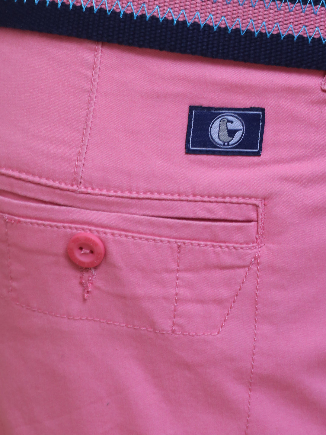 #farbe_ros-