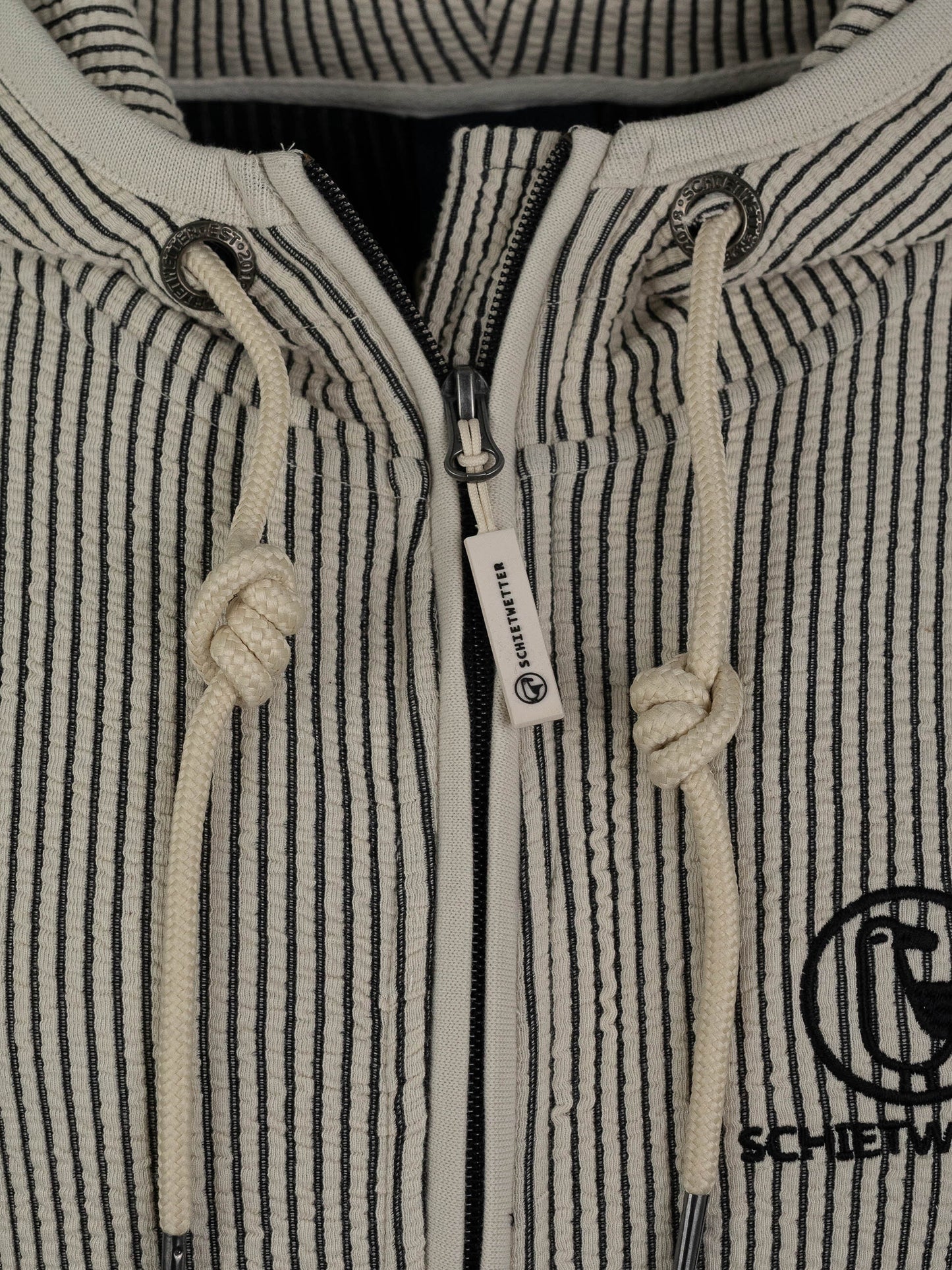 #farbe_offwhite-black